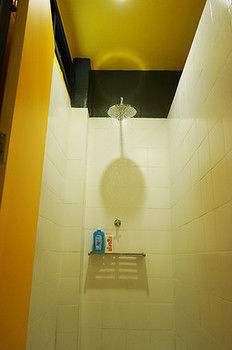 Monkey Dive Hostel Khaolak Khao Lak Ngoại thất bức ảnh