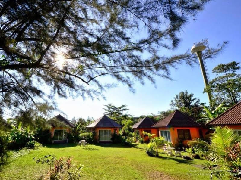 Monkey Dive Hostel Khaolak Khao Lak Ngoại thất bức ảnh